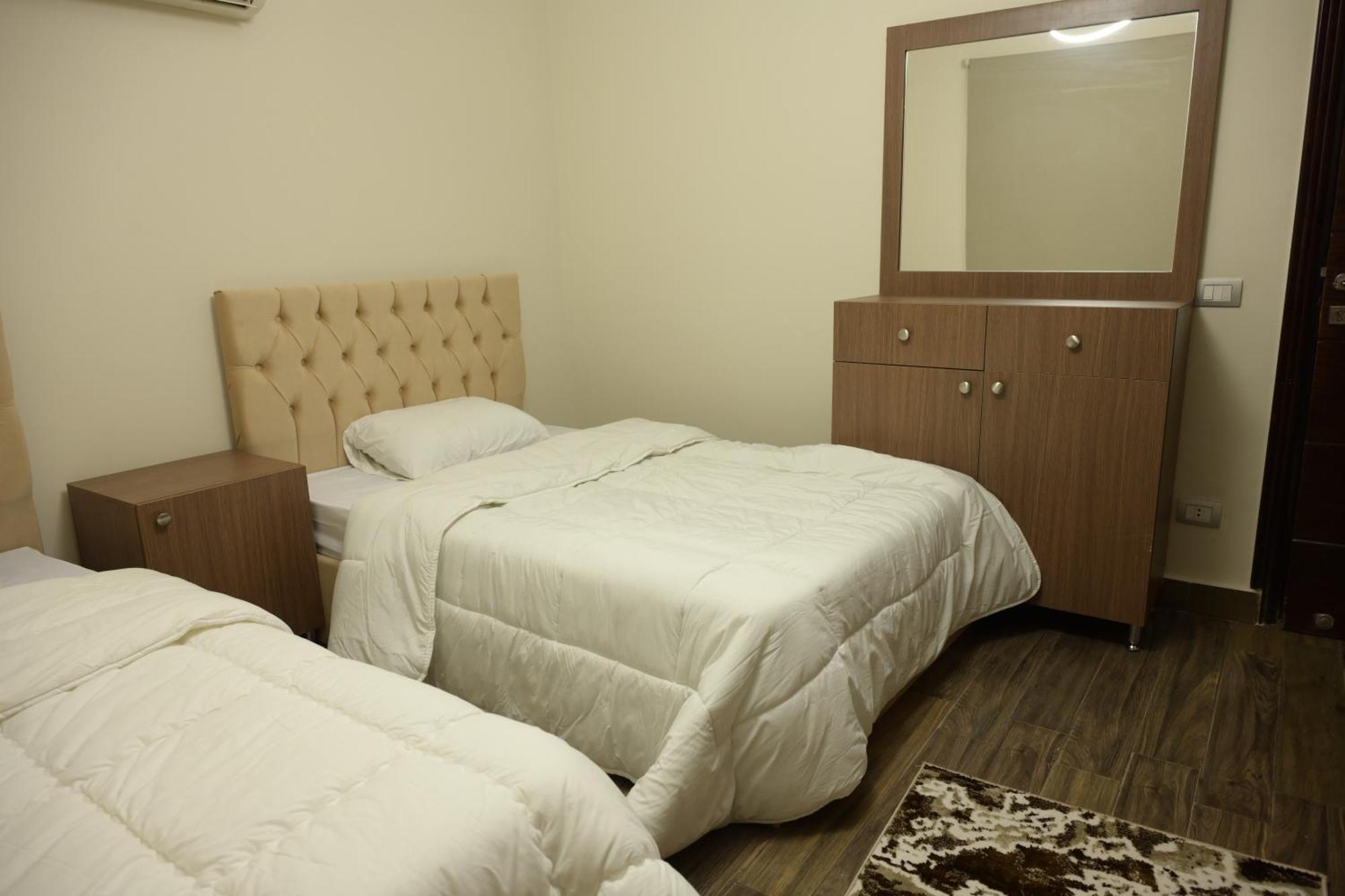 Egm-d-32 Three Bed Cairo