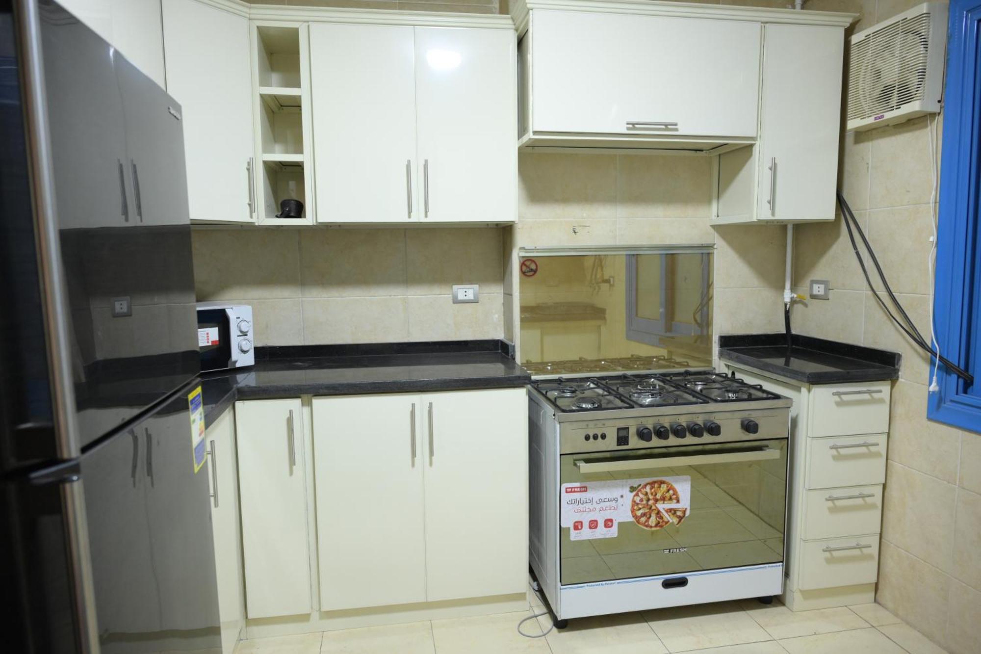 Egm-d-32 Three Bed Apartment *