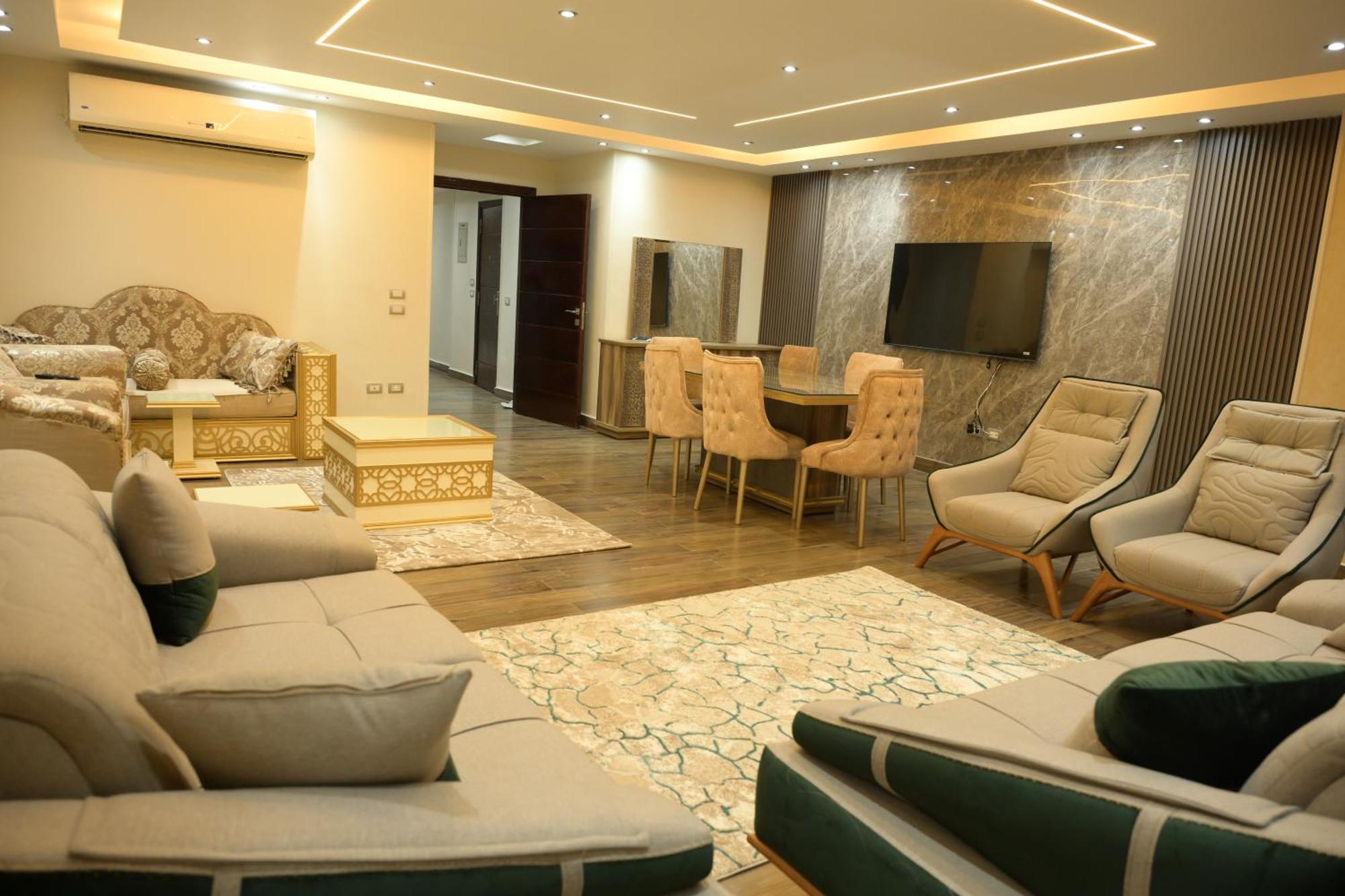 Apartment Egm-d-32 Three Bed *