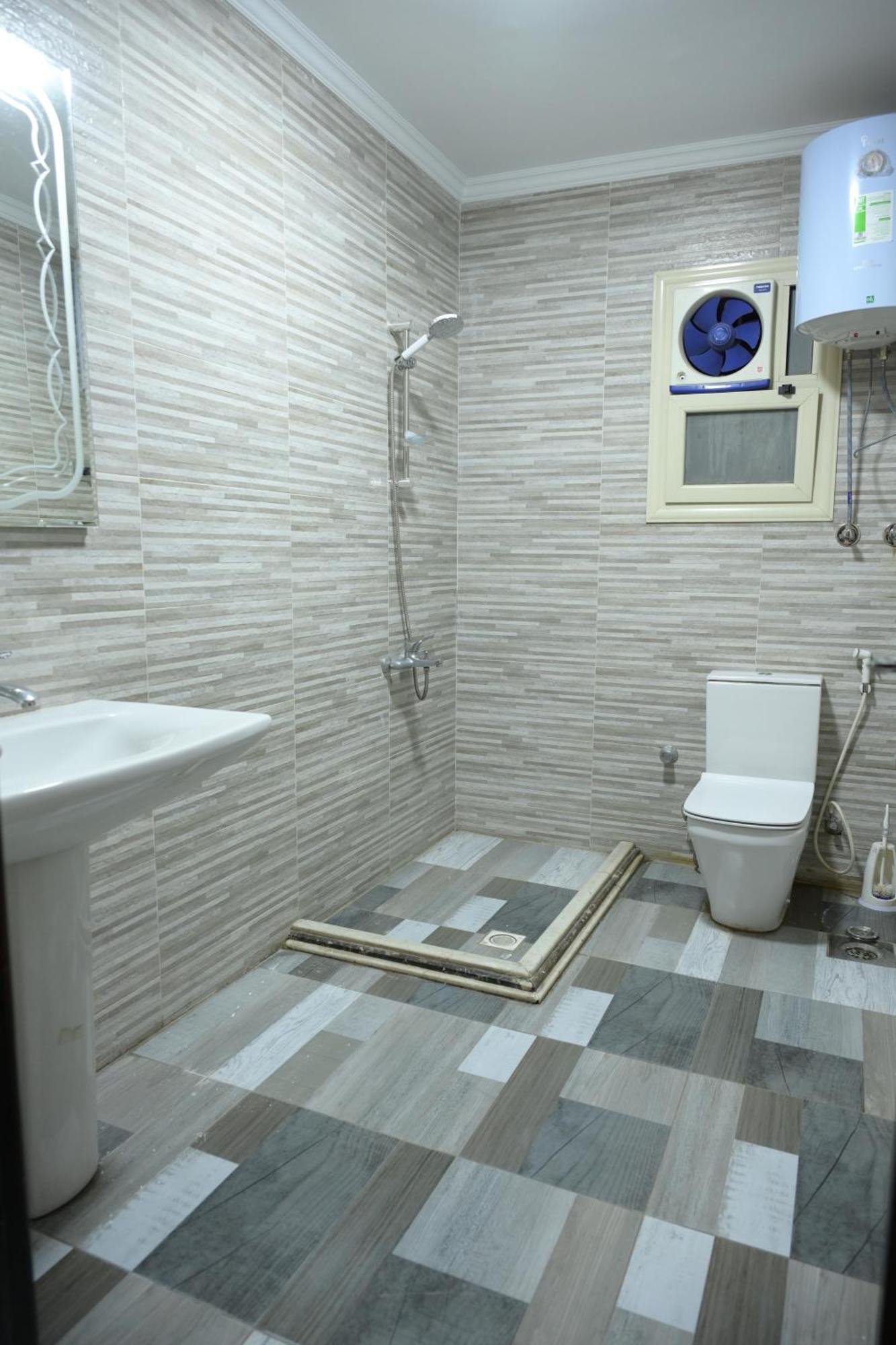 Egm-d-32 Three Bed * Cairo
